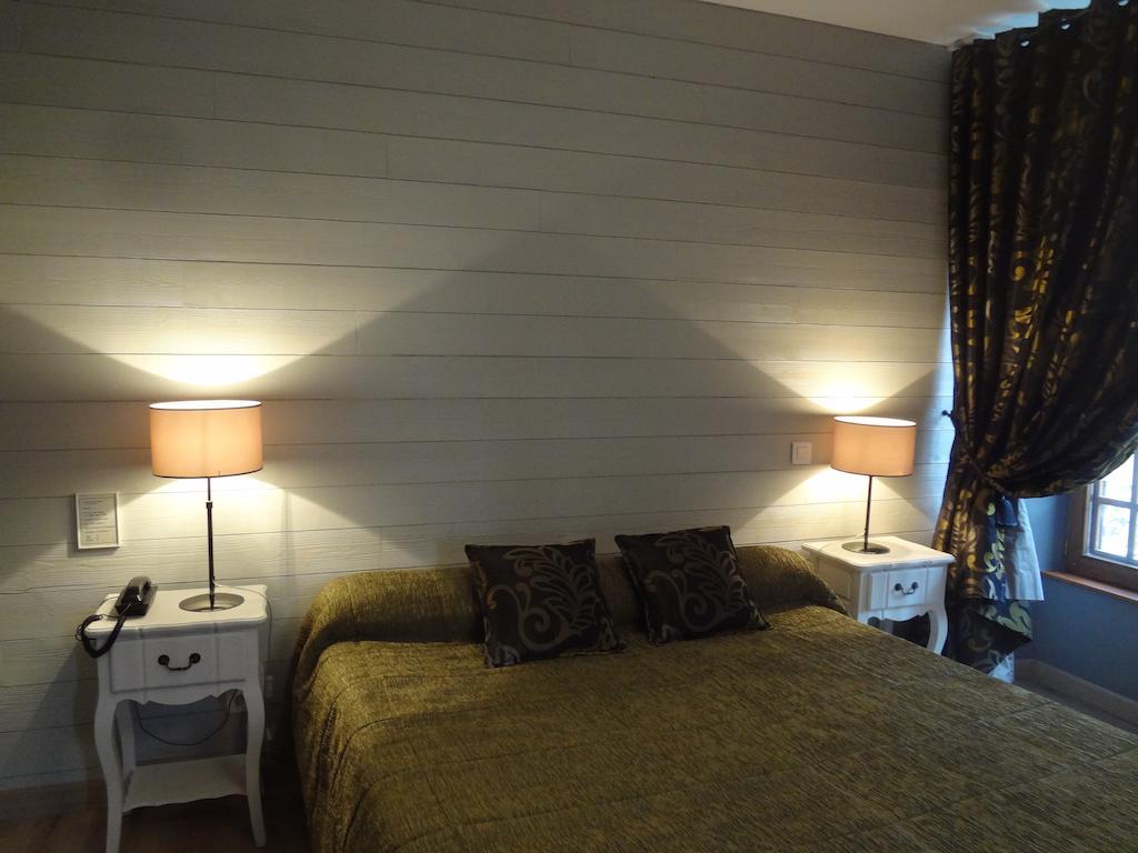 Logis Hotel-Restaurant Le Relais Hauterives Room photo